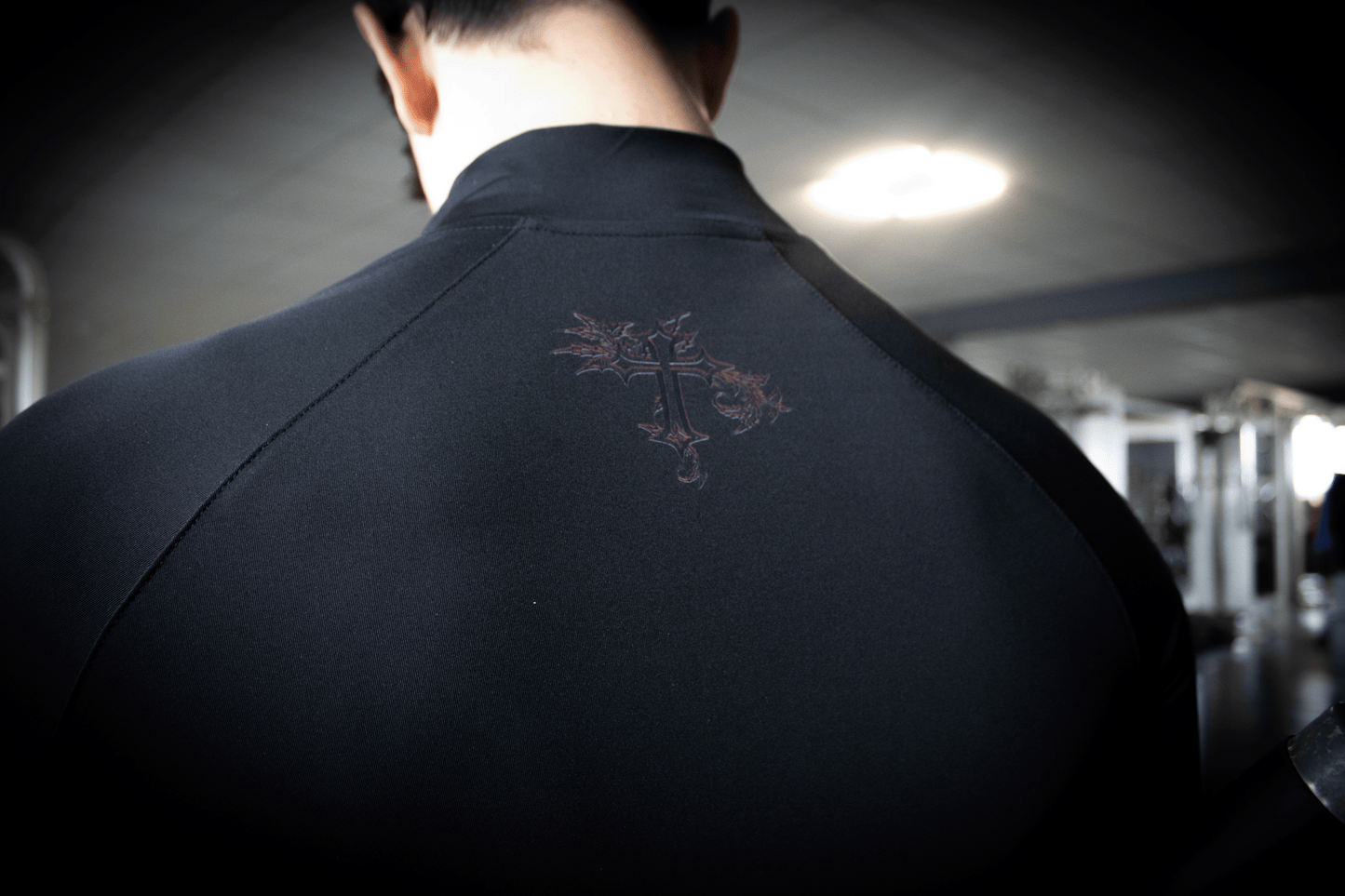 Phantom Dusk Long Sleeve Quarter Zip Compression Dark red.