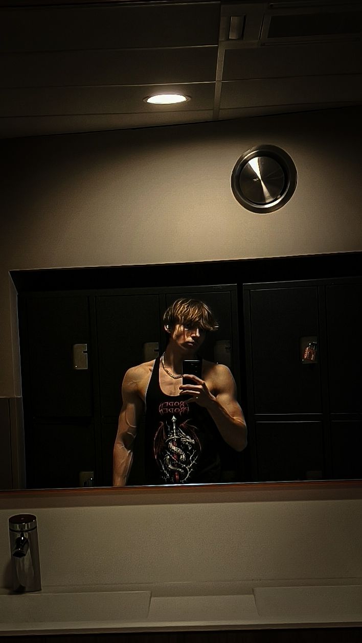 Dammn that stringer is TUFF