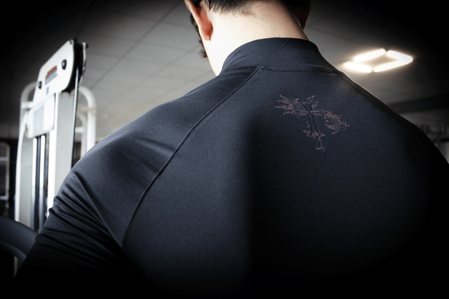 Phantom Dusk Long Sleeve Quarter Zip Compression Dark red.