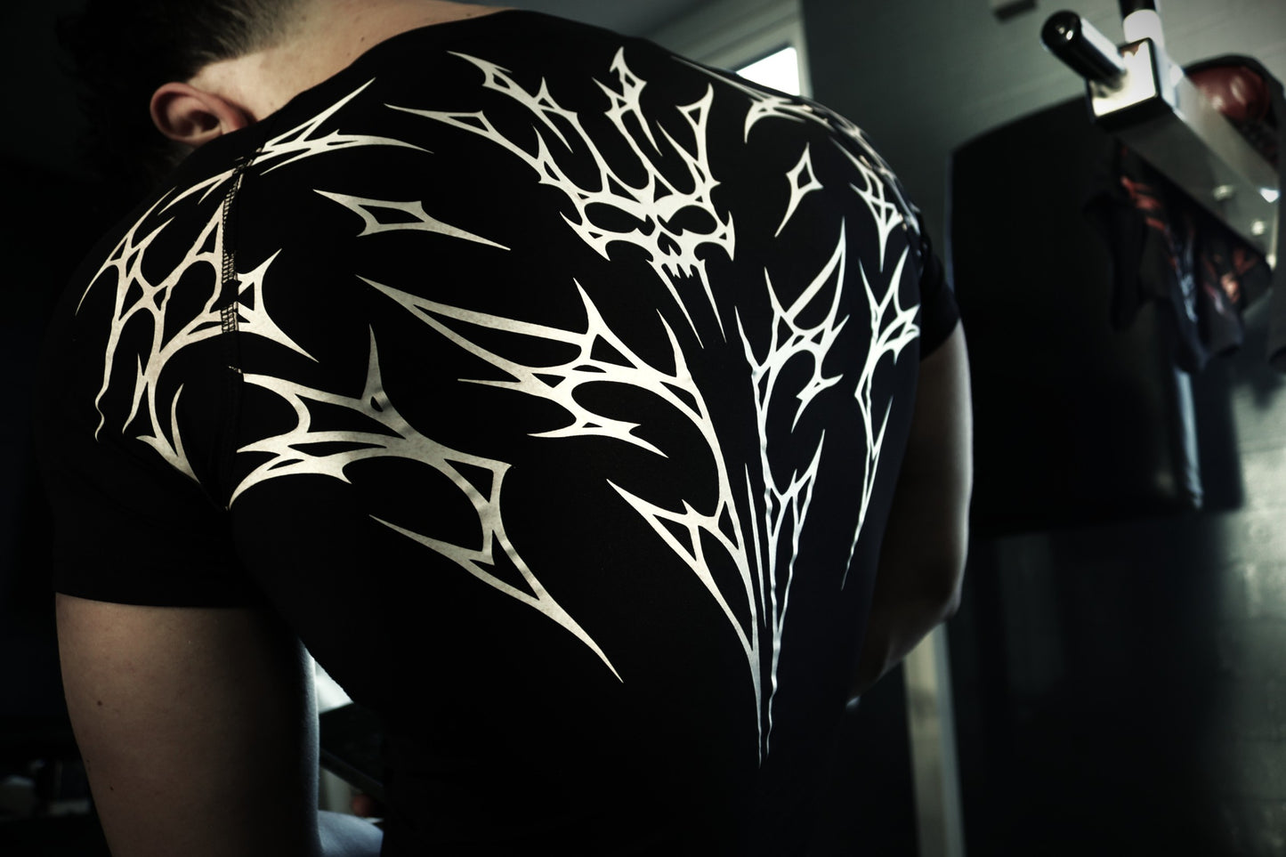 Symbiot Tech Night Shadow Comps White decay