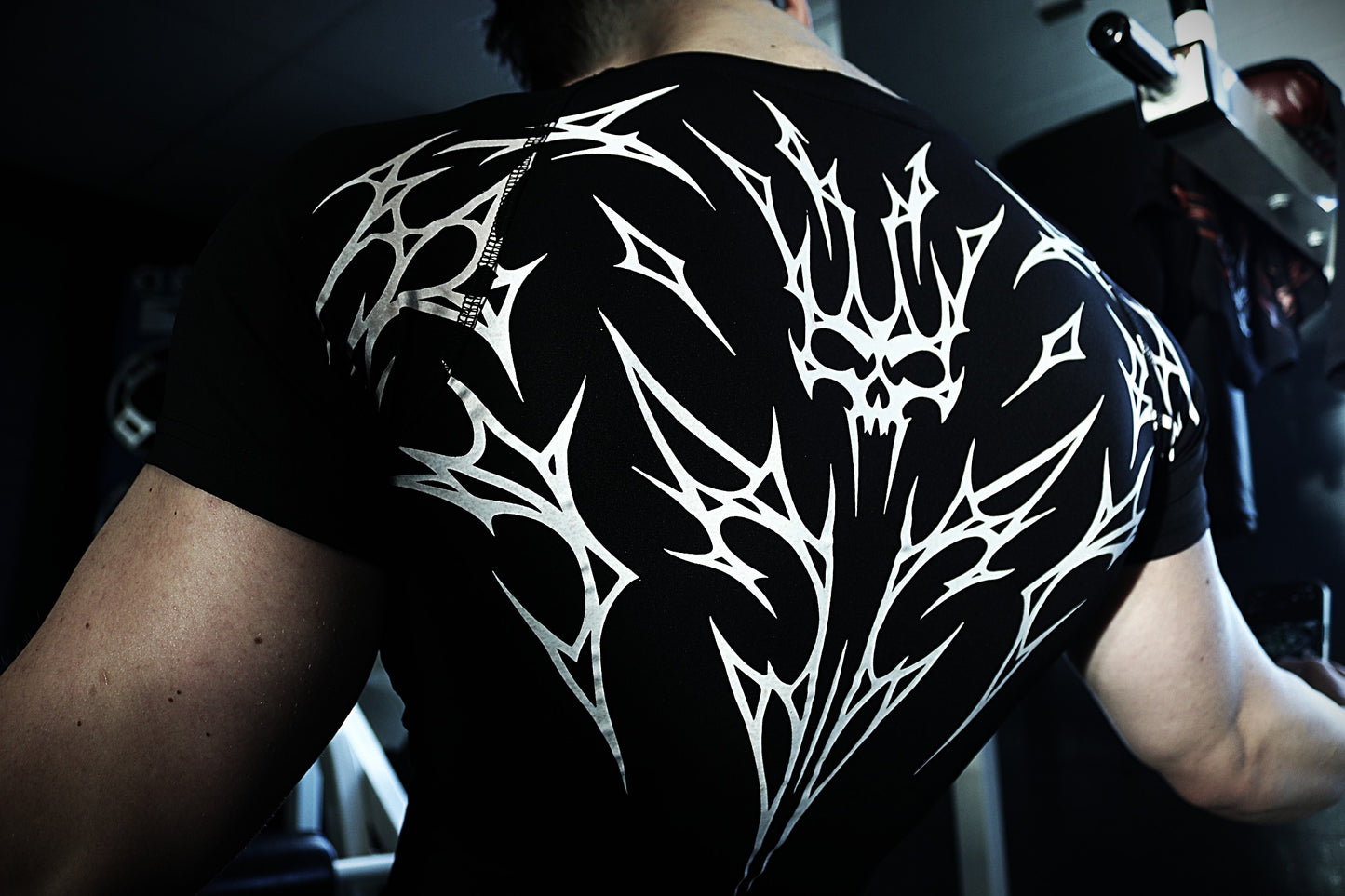 Symbiot Tech Night Shadow Comps White decay